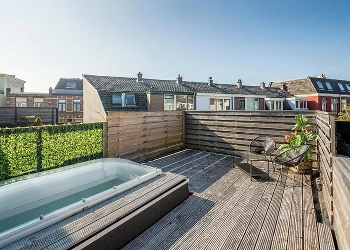 Luxury City Home Alkmaar Nearby Amsterdam.